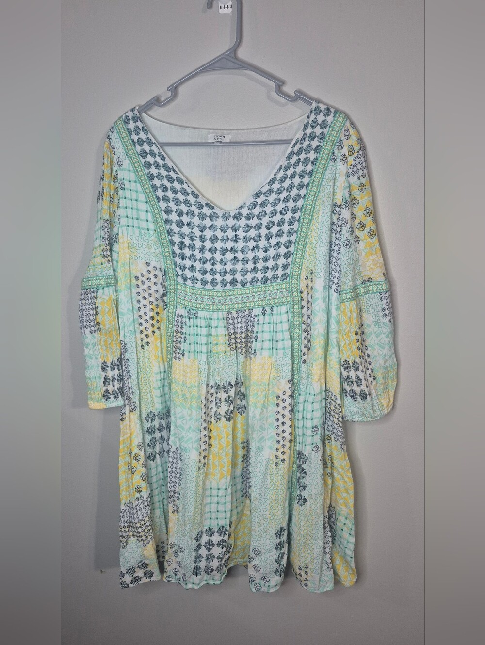 Crown & Ivy V-neck Patchwork midi Dress Size XL